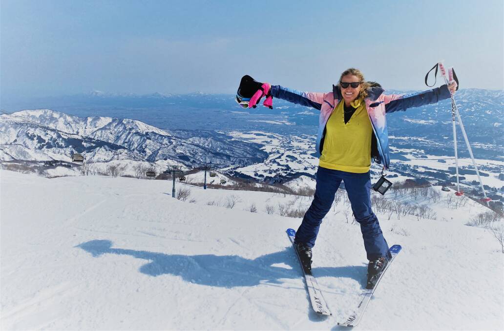 The writer on top of Lotte Arai Resort. The writer on top of Lotte Arai Resort.