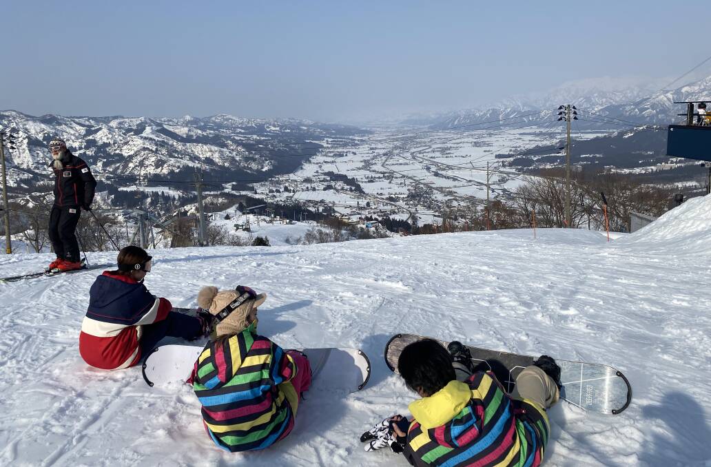 Ishiuchi Maruyama ski resort. Ishiuchi Maruyama ski resort.