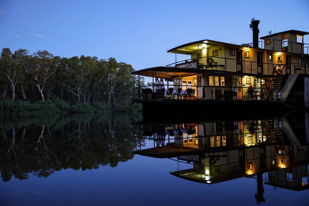 Emmylou is the only wood-fired paddlesteamer in the world offering regular scheduled accommodated river cruises. Emmylou is the only wood-fired paddlesteamer in the world offering regular scheduled accommodated river cruises.